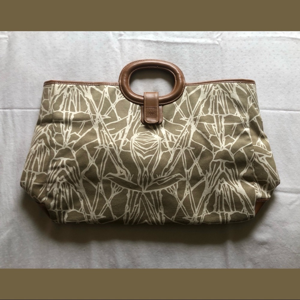 LEAF DESIGN LIZ CLAIBORNE TOTE PURSE